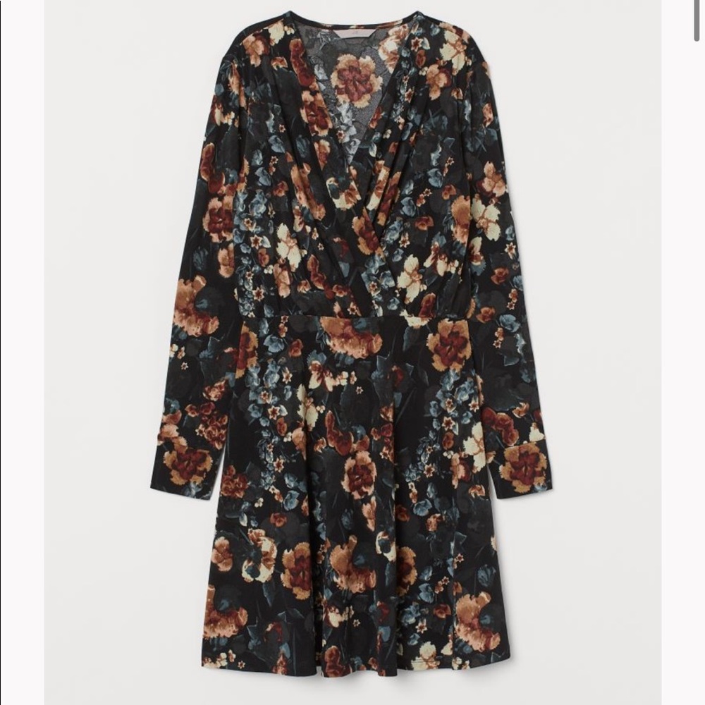 H&M Black/Floral V-Neck Jersey Dress